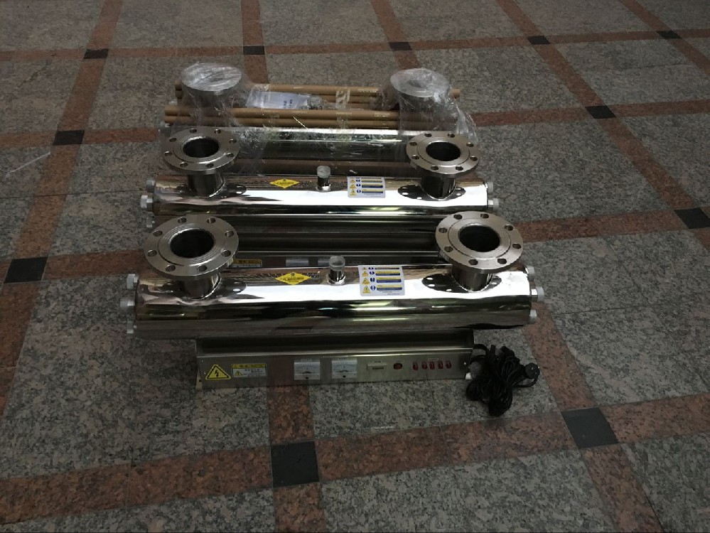 1745484885118576.jpg 紫外線殺菌器.jpg