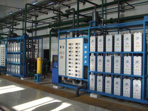 醫藥純化水設備的工藝流程與優勢-藍膜