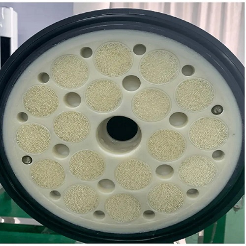 PVDF膜每平米的價格大約是多少？-藍膜