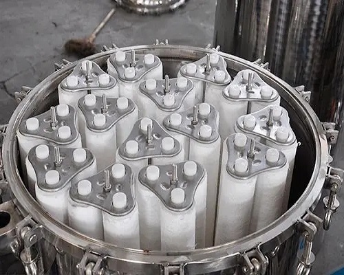 精密過濾器濾芯多長時(shí)間更換一次？-藍(lán)膜